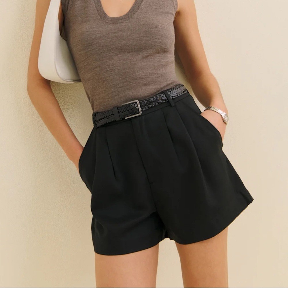 Reformation Mason Short - 4 - worn once